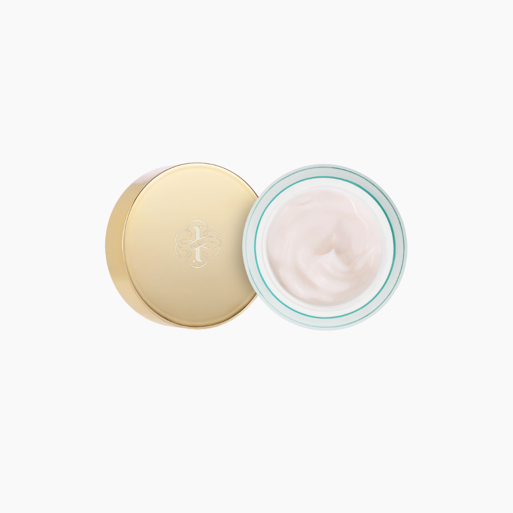 ILONA Beauty Buoyancy Resuscitating Eye Treatment Swatch and Open Container